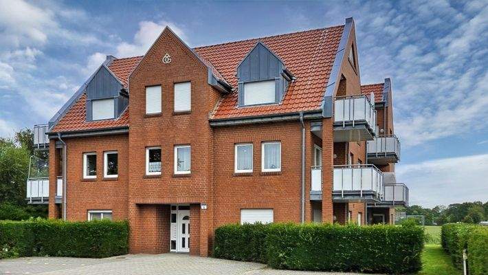 Südwest-Seite mit Hauseingang