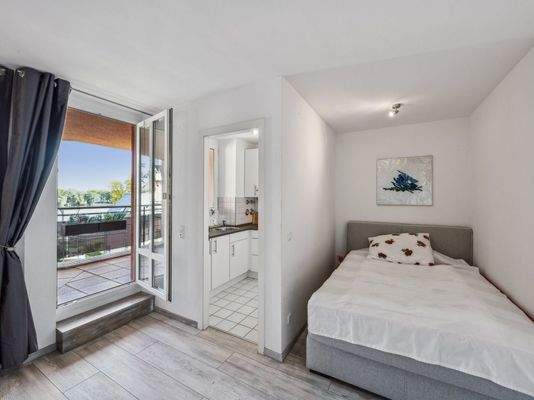 Wohn- und Schlafzimmer II