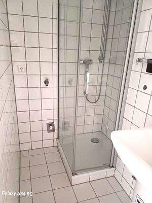 Waschmaschinenanschluss im Duschbad