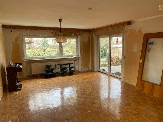 Wohnzimmer EG. mit Ausgang Garten 