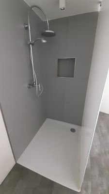 Dusche 1.OG