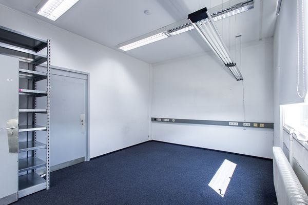 Weiterer Büroraum - EG