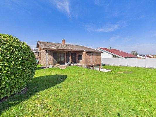 Bungalow zum Vollenden in Top-Lage von Gersweiler