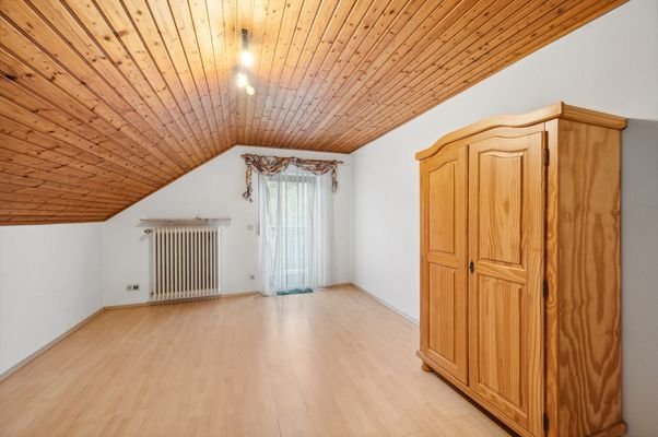 Schlafzimmer 3