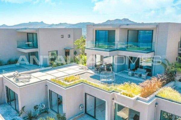 Apartments with Direct Access to the Beach in Bodrum