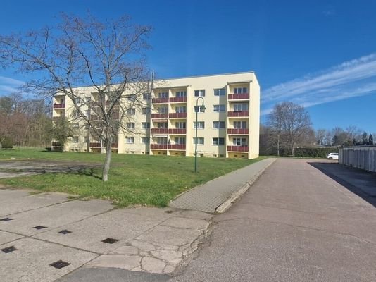 Zufahrt zur Wohnanlage