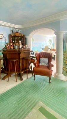 Bar beim Wellnessbereich UG