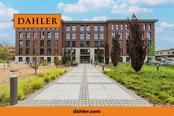 Marlene-Dietrich-Allee 12 B-13