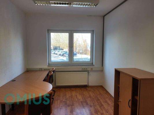 Bürogebäude Bild 3