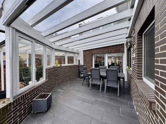 überdachte Terrasse