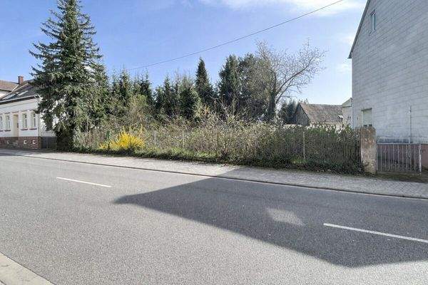 04d281b7-6256-47d4-a49c-c1815c0d0ec3