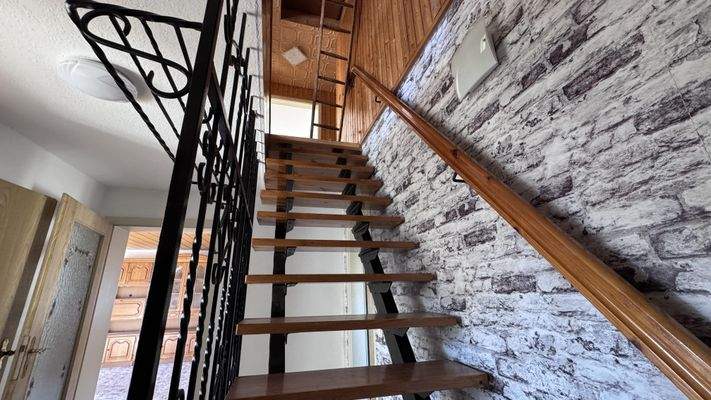 Treppenaufgang ins OG