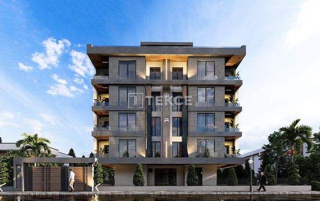 Beachside Apartments in a Complex with Pool in Antalya Konyaaltı