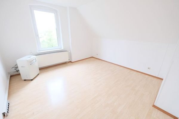 Zimmer 2 DG Vorderhaus