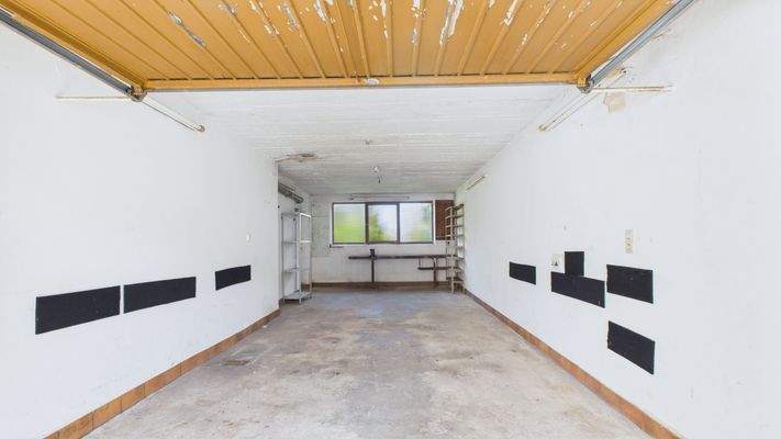 CAM03143G0-PR0189-STILL028