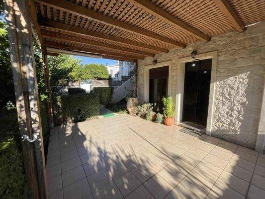 Kreta, Mixorrouma: Geräumige Villa mit separatem Gästeapartment zu verkaufen