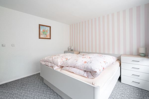Schlafzimmer  EG 1