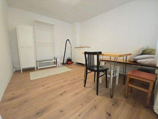 Büro 2 - Gewerbehalle EG