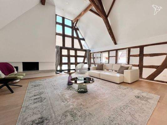 Wohnbereich mit Kamin (Haupthaus)