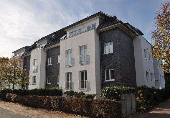 Frontansicht des Wohnhauses