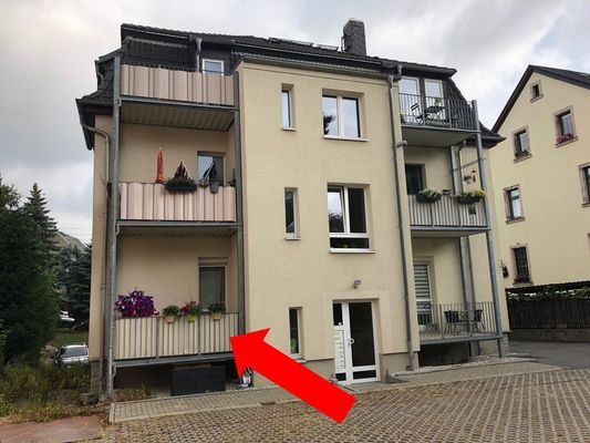 Rückansicht mit Lage der Wohnung