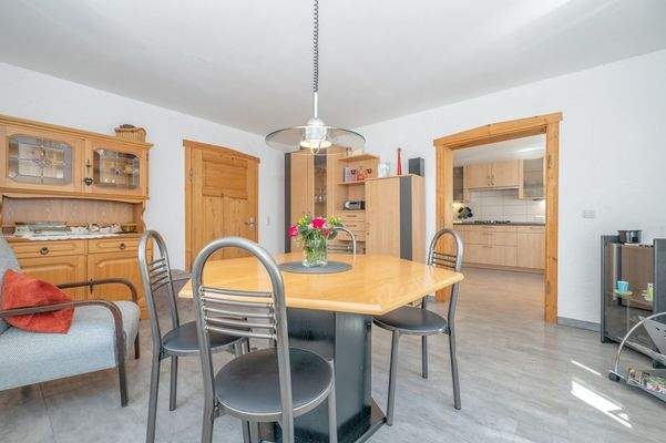 Wohnzimmer im Erdgeschoss