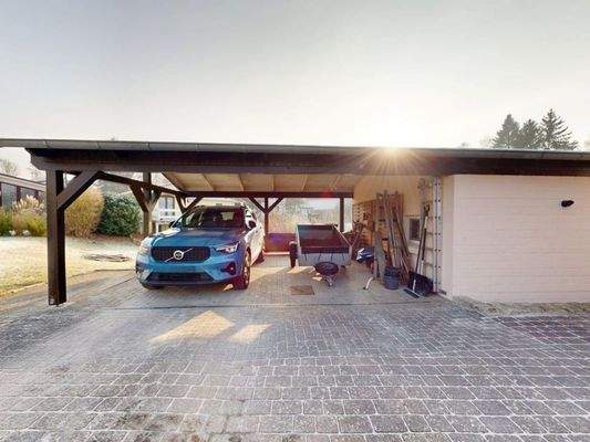 Doppelgarage mit Carport