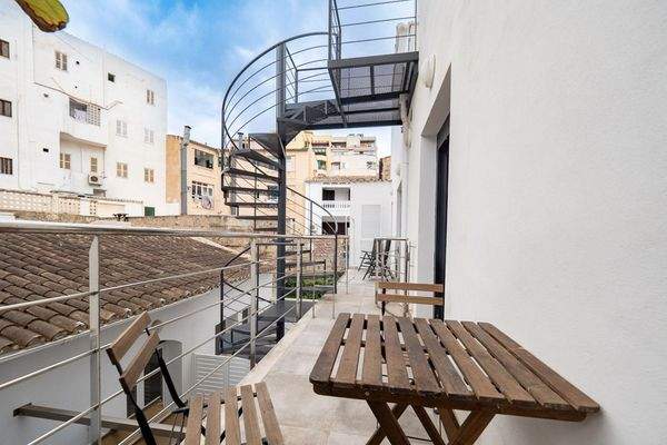 Wendeltreppe zur Dachterrasse