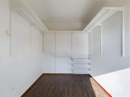 CAM02839G0-PR0162-STILL013