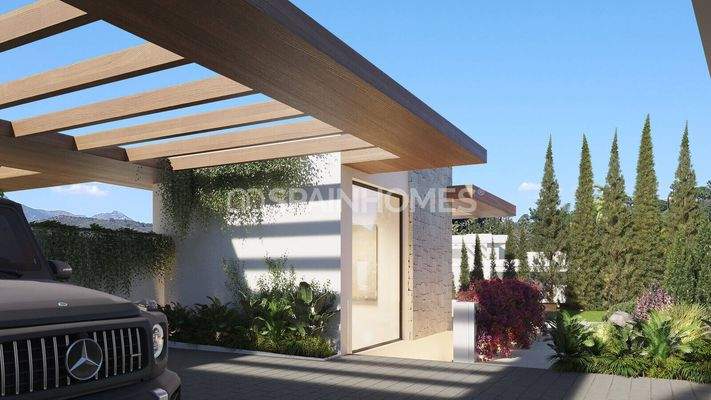 Luxury Houses Close to the Sea in Estepona