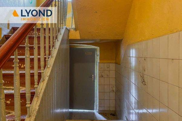 Hausflur Erdgeschoss / Zugang Hof