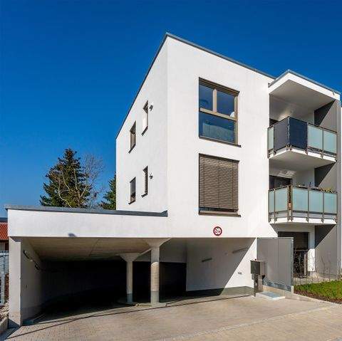 Straubing Garage, Straubing Stellplatz