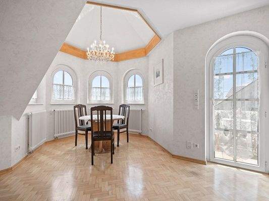 Turmzimmer mit Erker