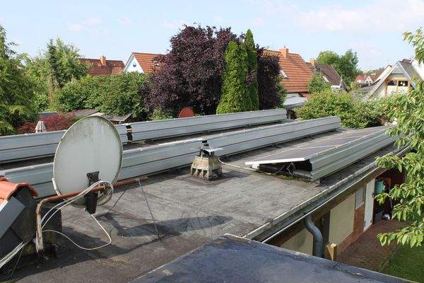 Fotovoltaik Garagendach.JPG