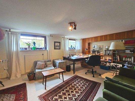 Gästezimmer/Büro Souterrain