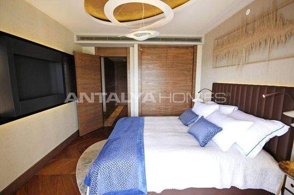 Properties in a Complex with Aquapark in Alanya Kargicak