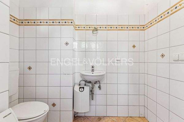 Gäste-WC EG - Wohneinheit 2