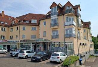 Objektansicht mit Eingang