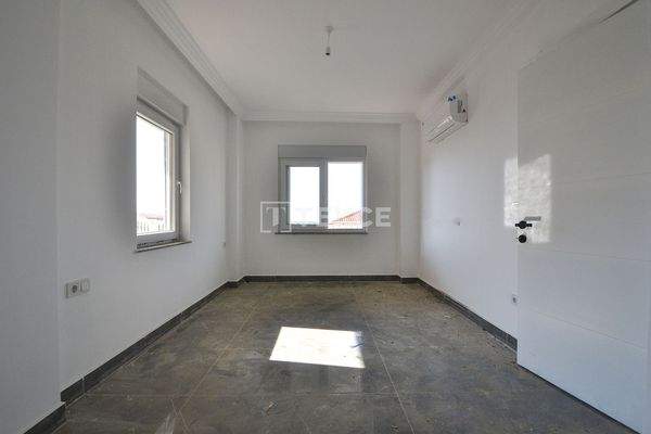 Sea-View Duplex Apartment in Alanya Kargıcak