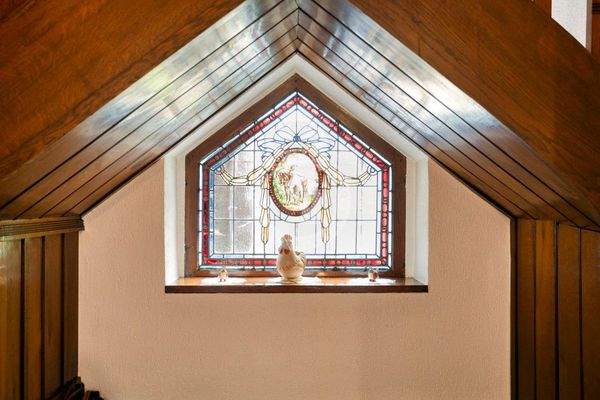 Bleikristallfenster, EG 