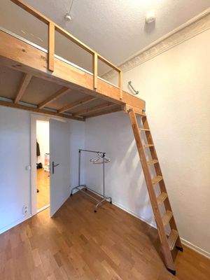 24-09-24 15-47-40 0182.jpg