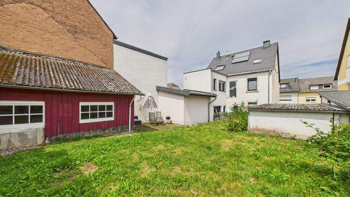 CAM01984G0-PR0499-STILL039