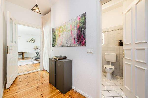 Alle Räume vom Flur aus begehbar