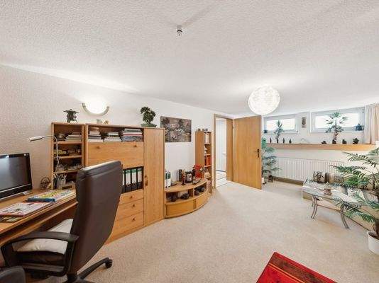 Büro Kellergeschoss