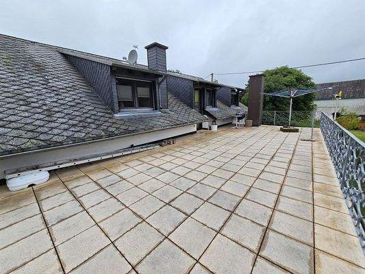 Terrasse Dachgeschoss 2