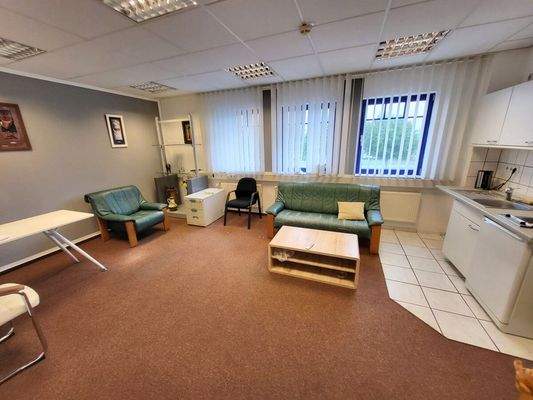 OG: Büro 1 mit Teeküche