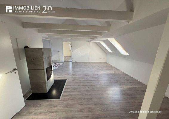 G2602 ・3 Zimmerwohnung im Dachgeschoss