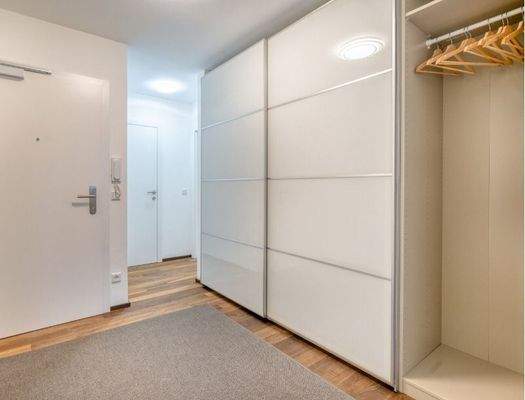 HP5-3-Zimmer-Wohnung-Schallmoos-Vorraum