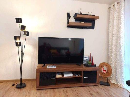 Der Wohnbereich links