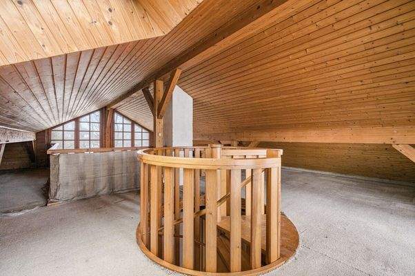 Dachgeschoss/Galerie